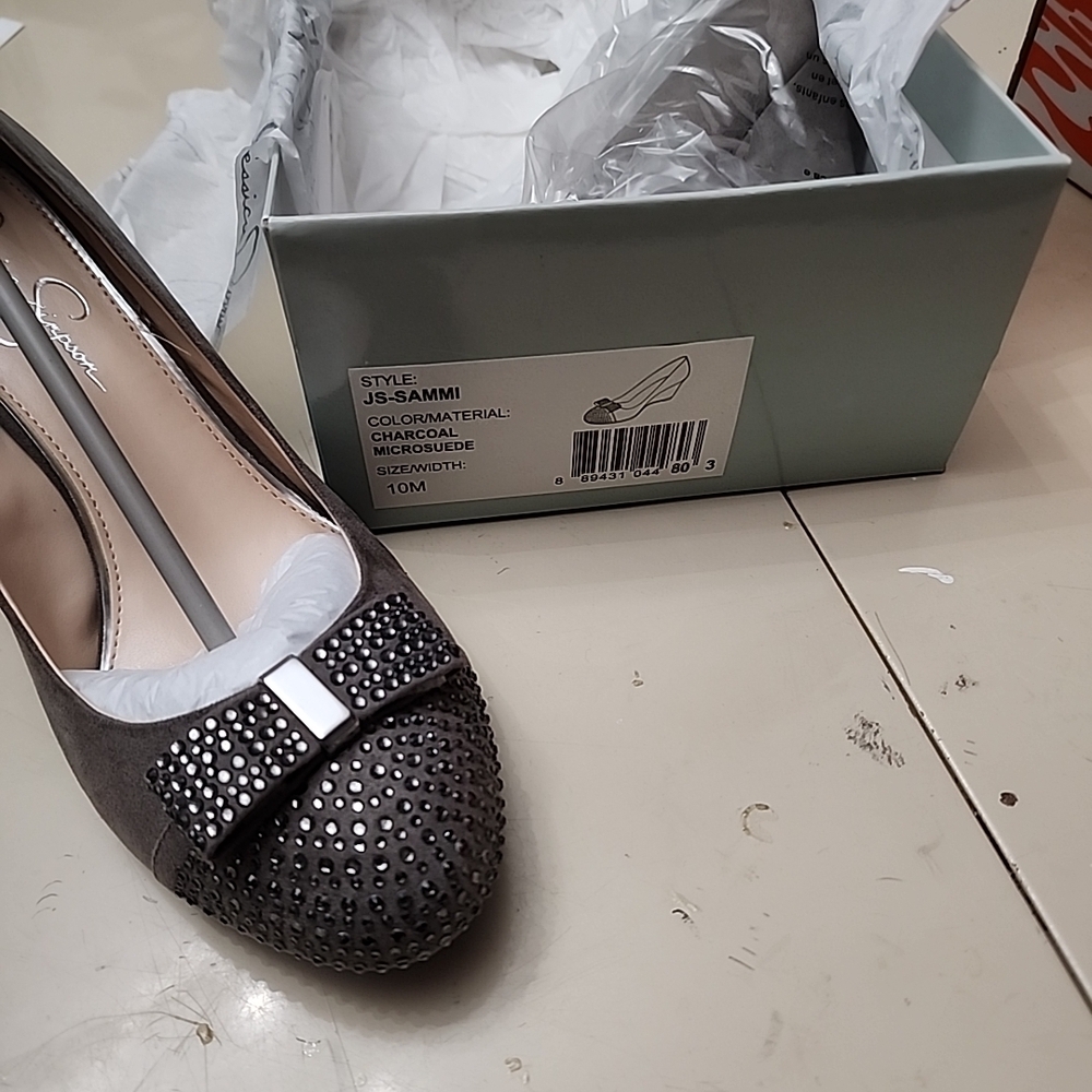 Jessica Simpson Gray Studded Women's Shoes